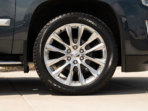 Used 2020 Cadillac Escalade Luxury image 33