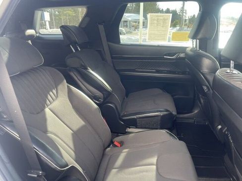 Used 2024 Hyundai Palisade Calligraphy image 12