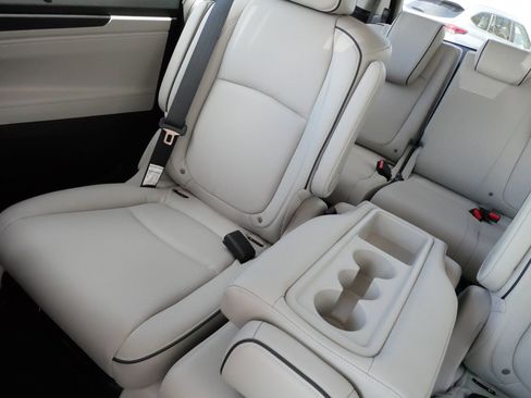 Certified 2026 Honda Odyssey Touring image 12