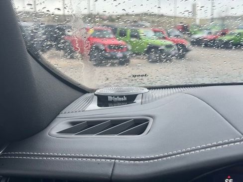 New 2024 Jeep Grand Cherokee Overland w/ Advanced Protech Group III image 47