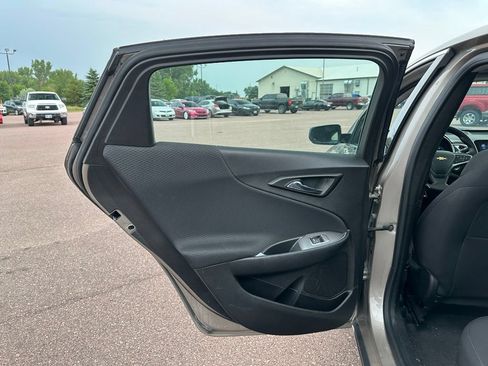 Used 2024 Chevrolet Malibu LT FWD image 21