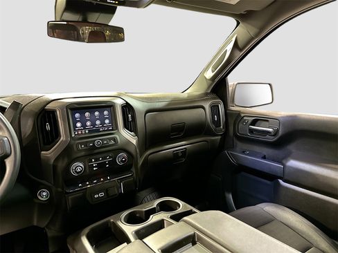 Used 2024 Chevrolet Silverado 1500 Custom w/ Turbomax Blackout Package image 21