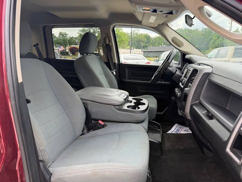 Used 2017 RAM 1500 Express w/ Express Value Package RWD image 12