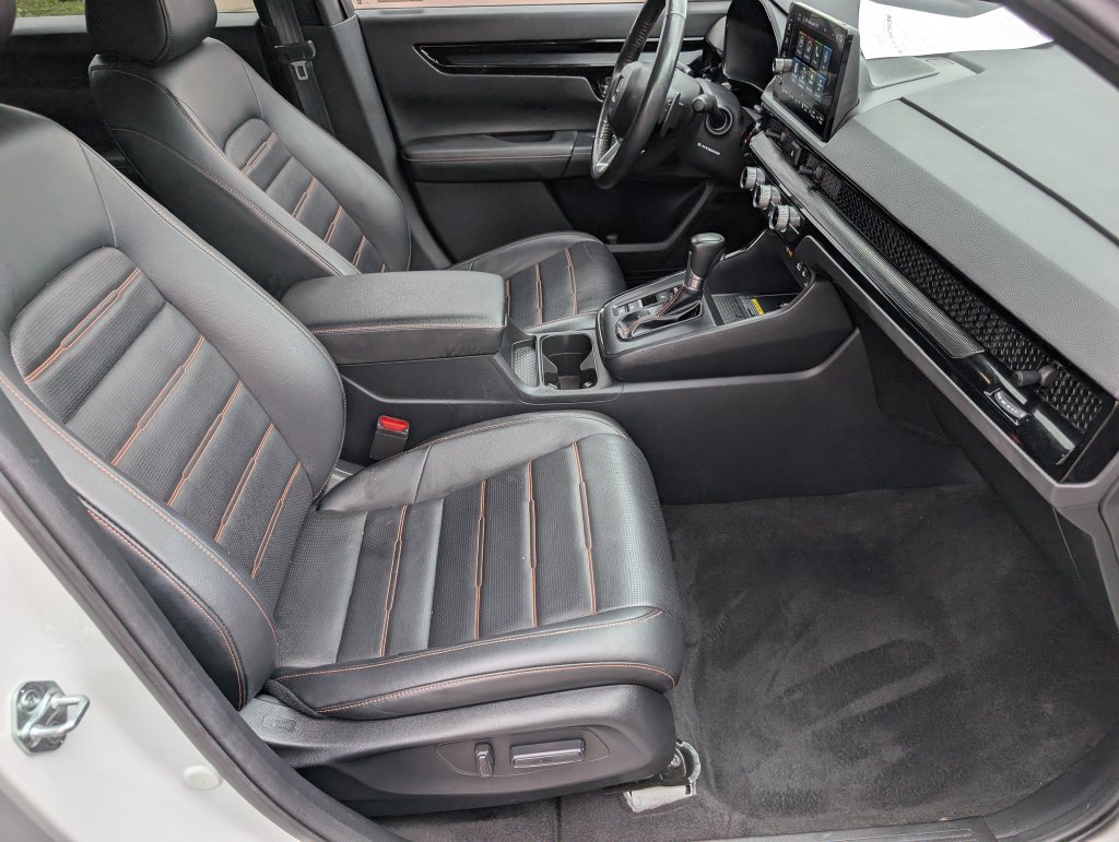 Used 2024 Honda CR-V Sport Touring image 13