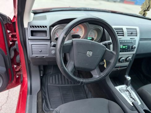 Used 2009 Dodge Avenger SE image 9