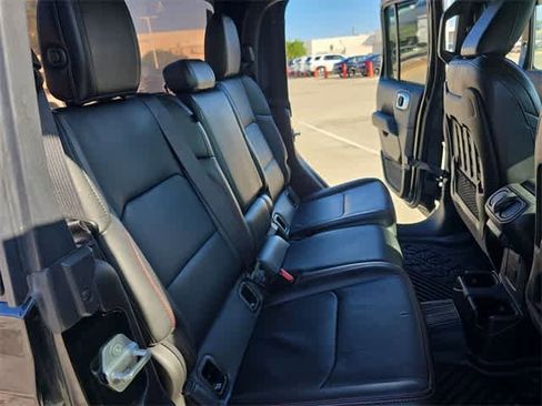Used 2022 Jeep Gladiator Rubicon w/ LED Lighting Group image 21