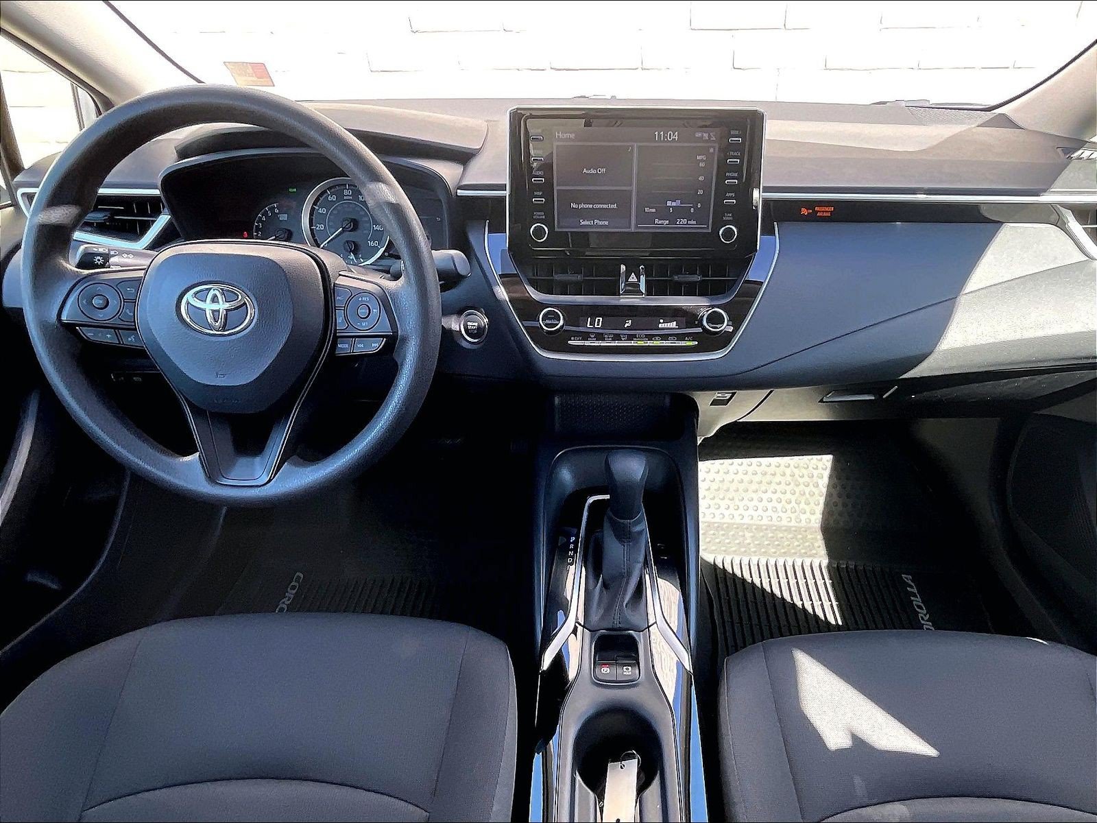 Used 2020 Toyota Corolla LE w/ LE Premium Package FWD image 15
