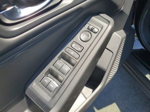 Certified 2023 Honda Accord EX image 19