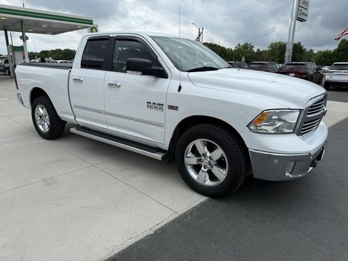 Used 2017 RAM 1500 Big Horn AWD/4WD image 1