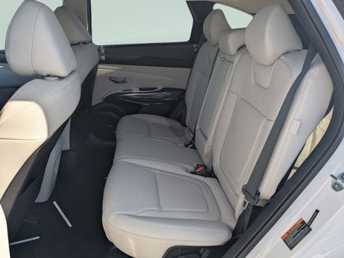 New 2026 Hyundai Tucson Limited FWD image 11