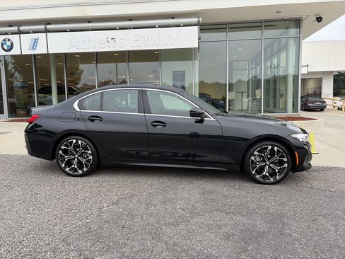 Used 2026 BMW 330i Sedan RWD image 9