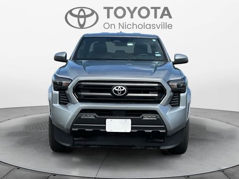 Used 2024 Toyota Tacoma SR5 image 9