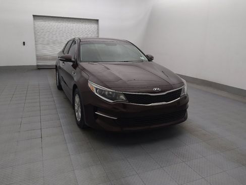 Used 2017 Kia Optima LX image 14