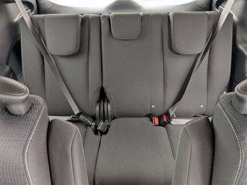 Used 2025 Subaru Ascent Premium image 35