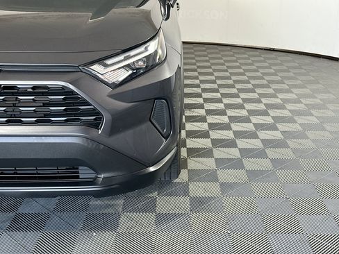 Used 2023 Toyota RAV4 LE FWD image 9