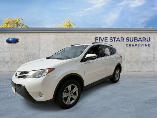 Used 2015 Toyota RAV4 XLE FWD image 4