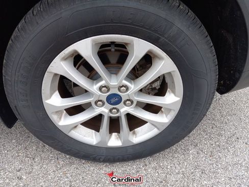 Used 2020 Ford Escape SE image 14