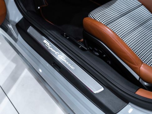 Used 2023 Porsche 911 Sport Classic RWD image 35
