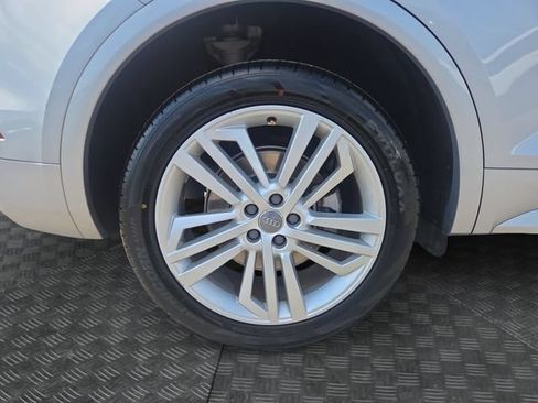 Used 2019 Audi Q5 2.0T Premium Plus w/ Premium Plus Package AWD/4WD image 39