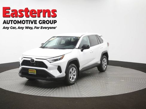 Used 2023 Toyota RAV4 LE AWD/4WD image 54