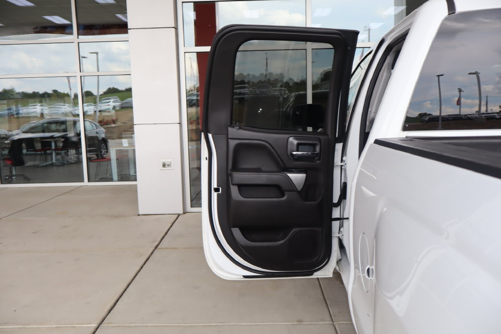 Used 2018 Chevrolet Silverado 1500 LT w/ All Star Edition AWD/4WD image 29