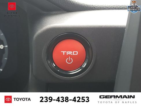 Certified 2025 Toyota 4Runner TRD Off-Road image 32