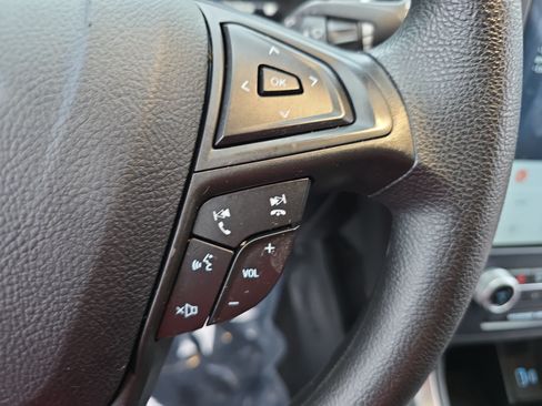 Used 2022 Ford Edge SE w/ Black Appearance Package AWD/4WD image 17