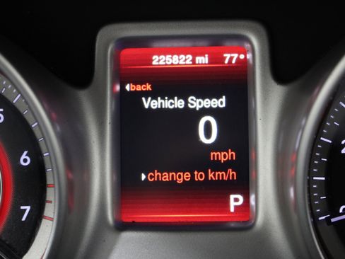 Used 2018 Dodge Journey SE FWD image 12