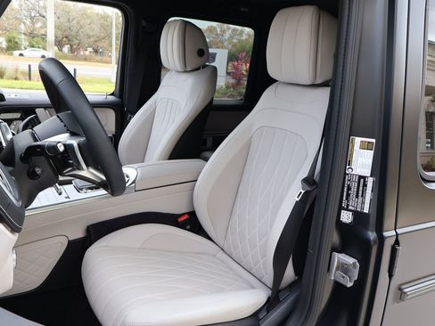 Used 2025 Mercedes-Benz G 550 image 13