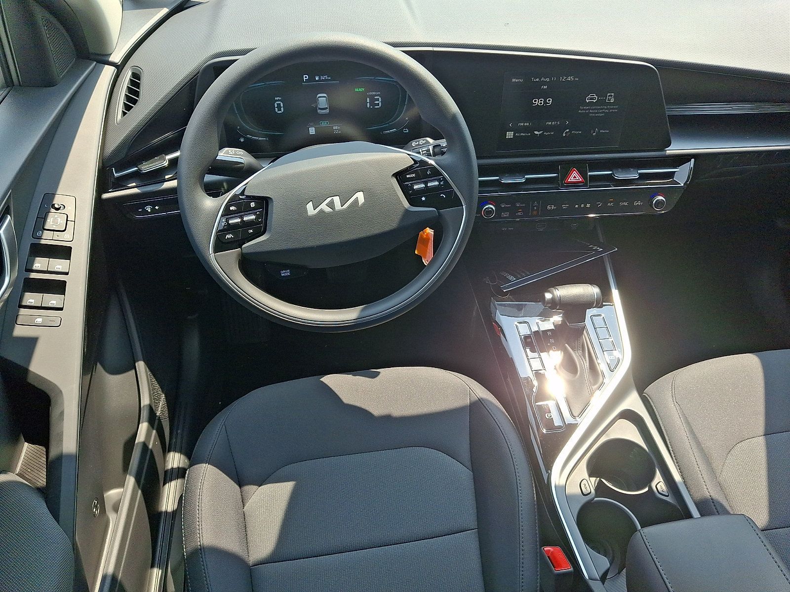 New 2026 Kia Niro LX FWD image 10