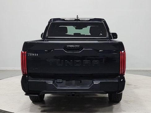 Used 2024 Toyota Tundra Platinum AWD/4WD image 6
