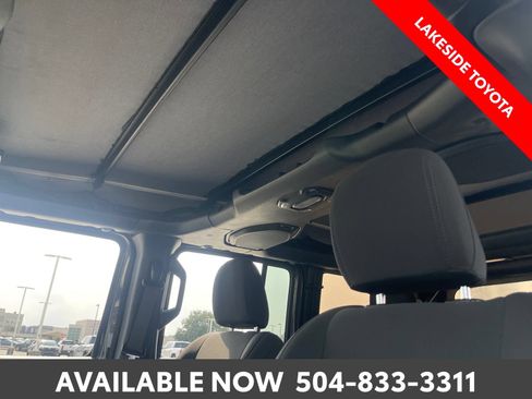 Used 2019 Jeep Wrangler Unlimited Sport S AWD/4WD image 23