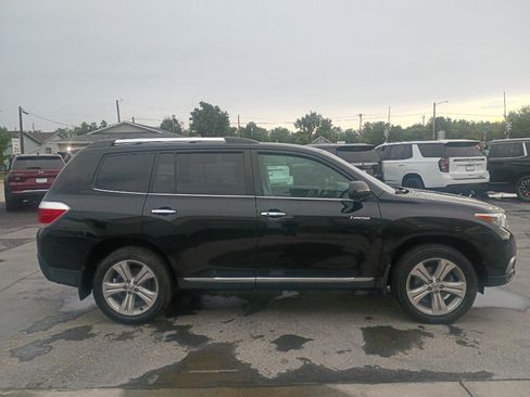 Used 2013 Toyota Highlander Limited AWD/4WD image 5