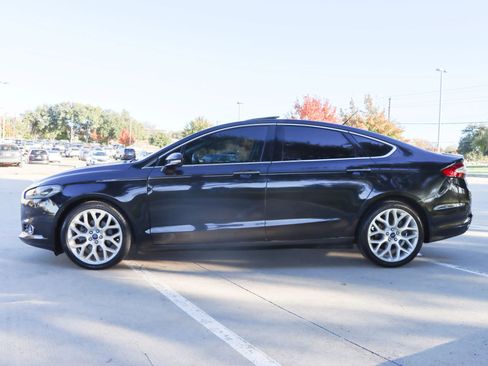 Used 2015 Ford Fusion SE image 4