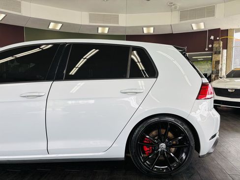Used 2021 Volkswagen GTI Autobahn FWD image 11