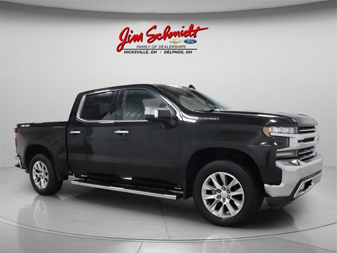 Used 2022 Chevrolet Silverado 1500 LTZ image 2