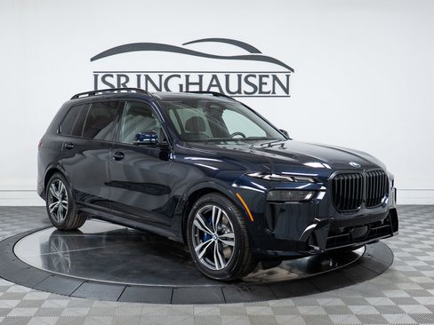 New 2026 BMW X7 xDrive40i w/ M Sport Package image 3