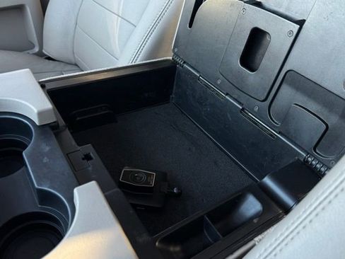 Used 2008 Ford F350 Lariat image 38