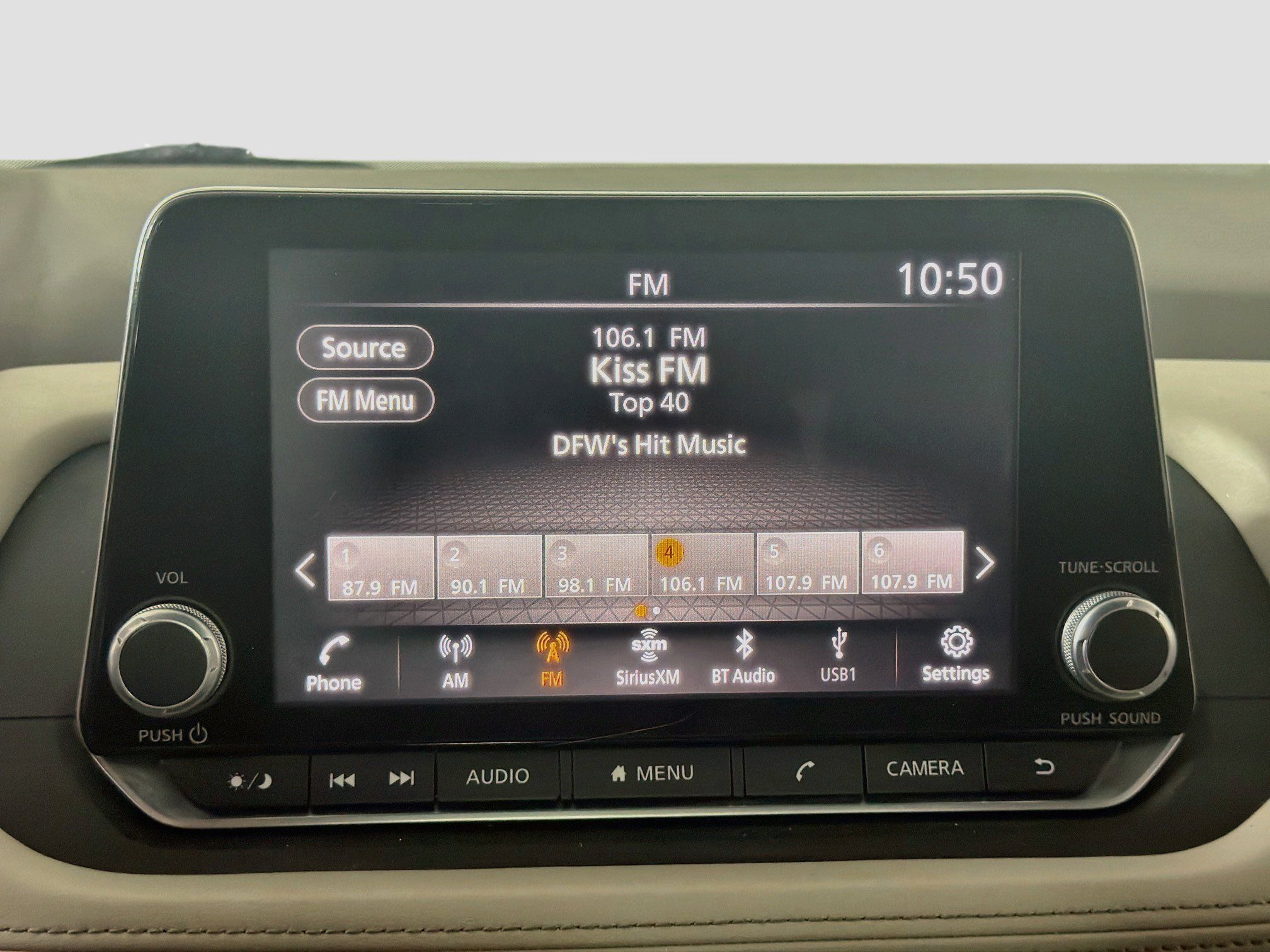 Used 2021 Nissan Rogue SV AWD/4WD image 19