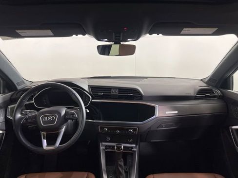 Used 2022 Audi Q3 2.0T Premium AWD/4WD image 18