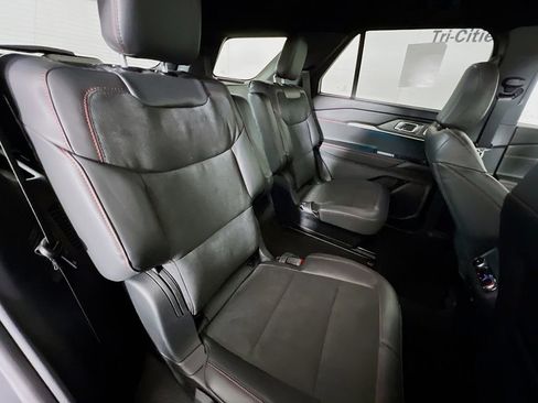 New 2026 Ford Explorer ST w/ Sun And Sound Package image 16
