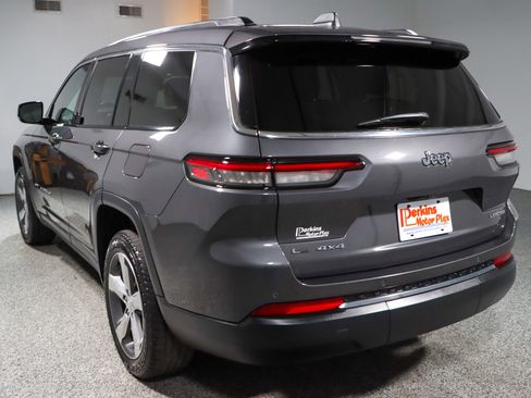 Used 2021 Jeep Grand Cherokee L Limited image 9