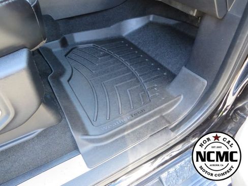Used 2017 Ford F450 Platinum w/ FX4 Off-Road Package AWD/4WD image 63