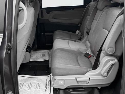 Used 2019 Honda Odyssey EX image 11