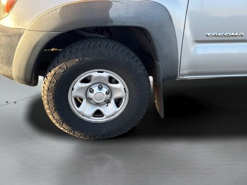 Used 2009 Toyota Tacoma PreRunner RWD image 36