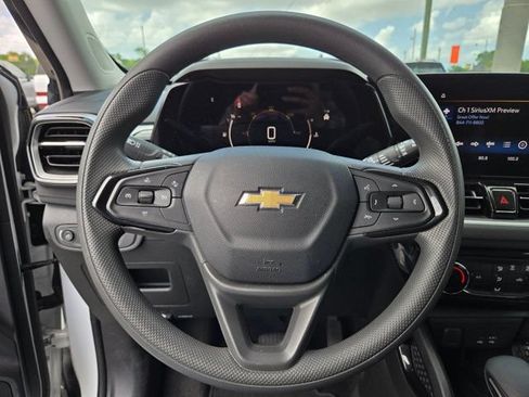 Used 2025 Chevrolet TrailBlazer LT AWD/4WD image 22