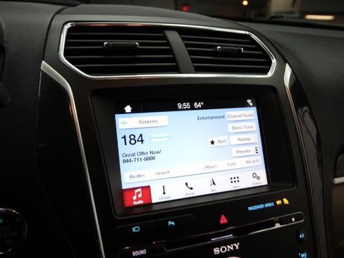 Used 2017 Ford Explorer Limited image 20