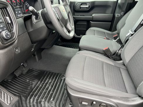 Used 2022 Chevrolet Silverado 1500 Custom image 14