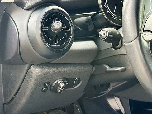 Certified 2024 MINI Cooper S image 10