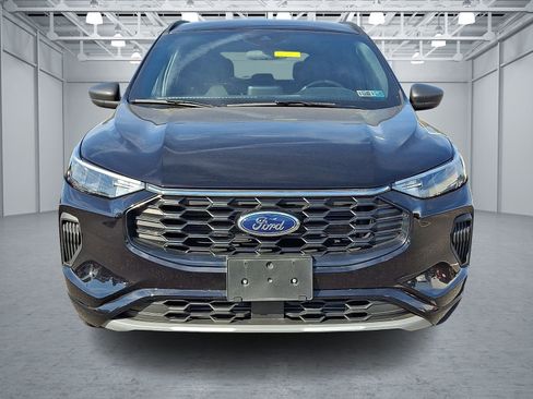 Used 2024 Ford Escape ST-Line AWD/4WD image 2